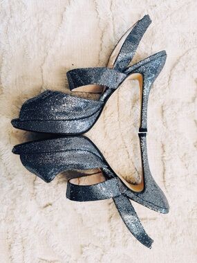 Caparros Silver Glitter Peep Toe Slingback Platform Heels Size 8B GUC